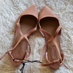 Blush pink pointed flats